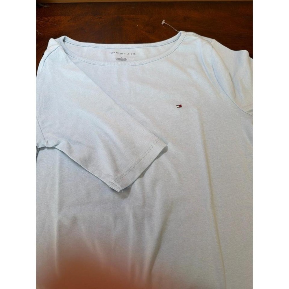 Tommy - Picture 2 of 6